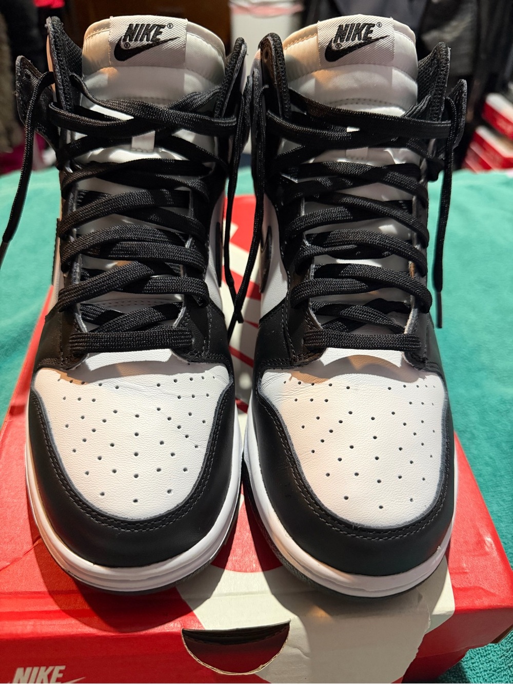 Nike Dunk Hi Retro Black & White